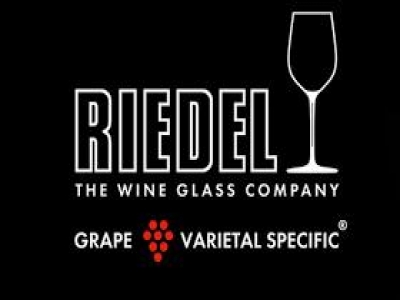 Những mốc son đáng nhớ của hãng sản xuất ly rượu vang Riedel