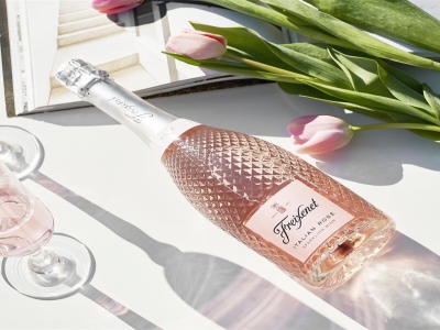 Rượu vang spackling wine TpHCM - Vang sủi bọt thanh mát, sảng khoái